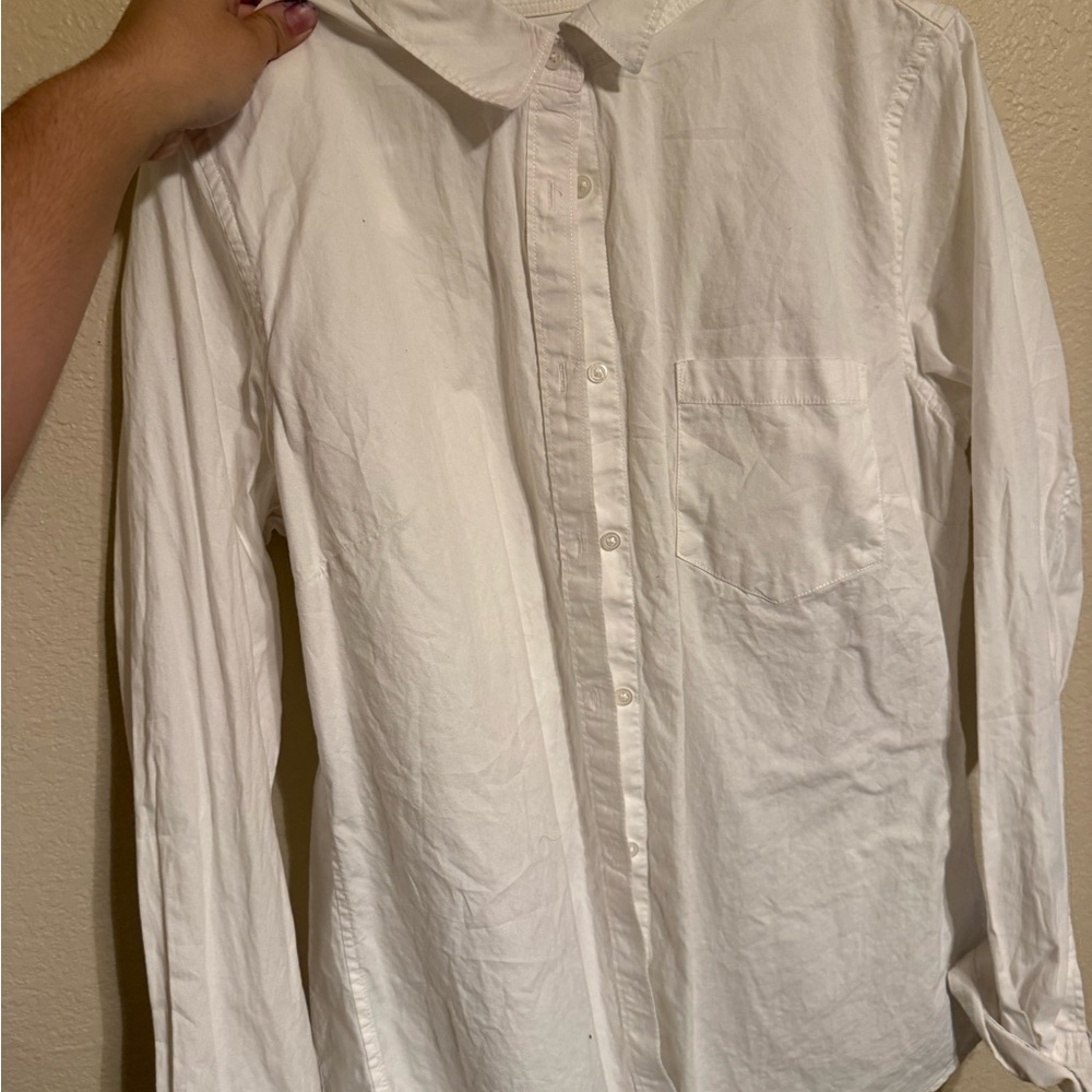 GAP White Casual Button Down Shirt